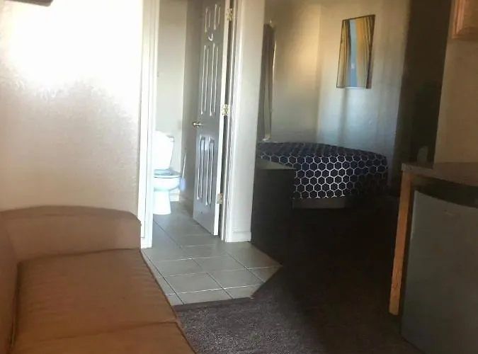 Lone Star & Motel Killeen